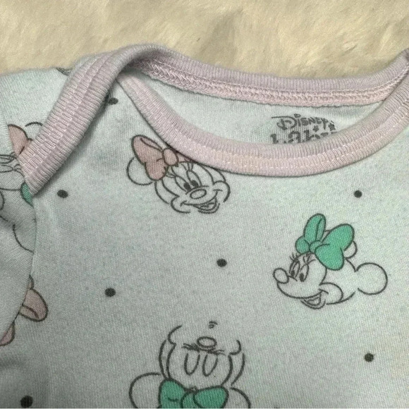 Disney Baby Onesie White  / Pink Minnie Mouse Size Newborn - Picture 2 of 16